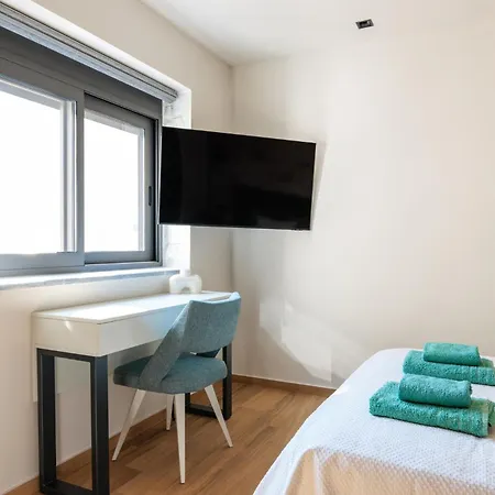 Domenica Diamond - Heated Pool & 80m From The فيلة *