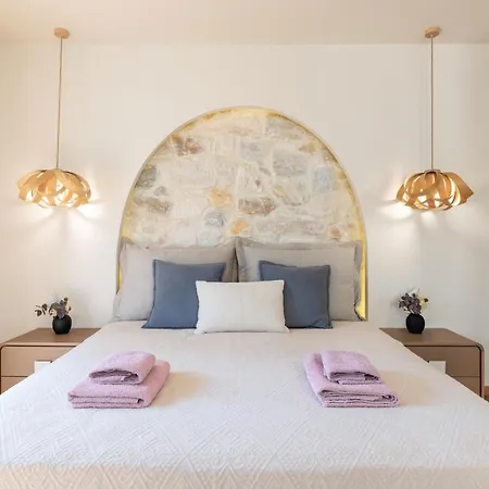 Domenica Diamond - Heated Pool & 80m From The *