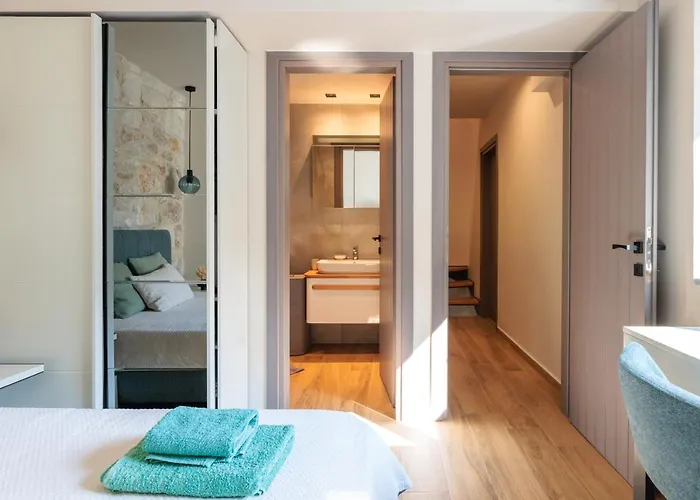 Villa Domenica Diamond - Heated Pool & 80m From The *