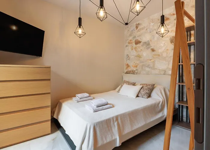 Villa Domenica Diamond - Heated Pool & 80m From The Chaniotis