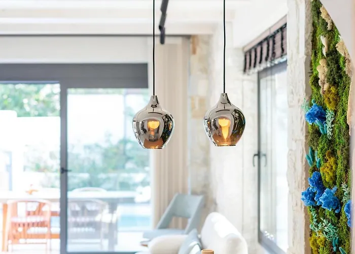 Domenica Diamond - Heated Pool & 80m From The * Chaniotis