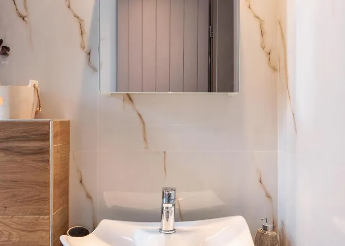 Domenica Diamond - Heated Pool & 80m From The * Chaniotis